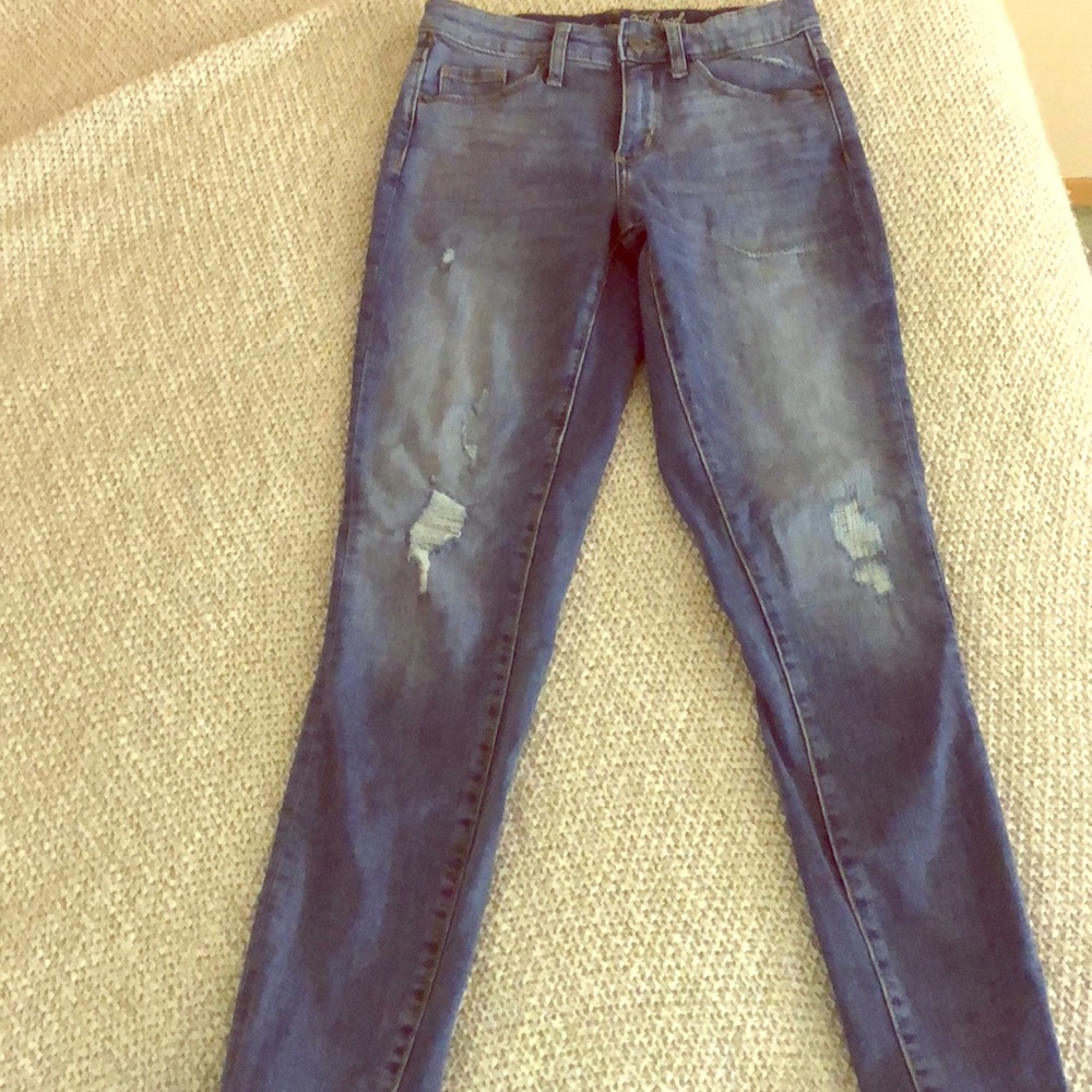 Universal Thread Jeans (size 2R)